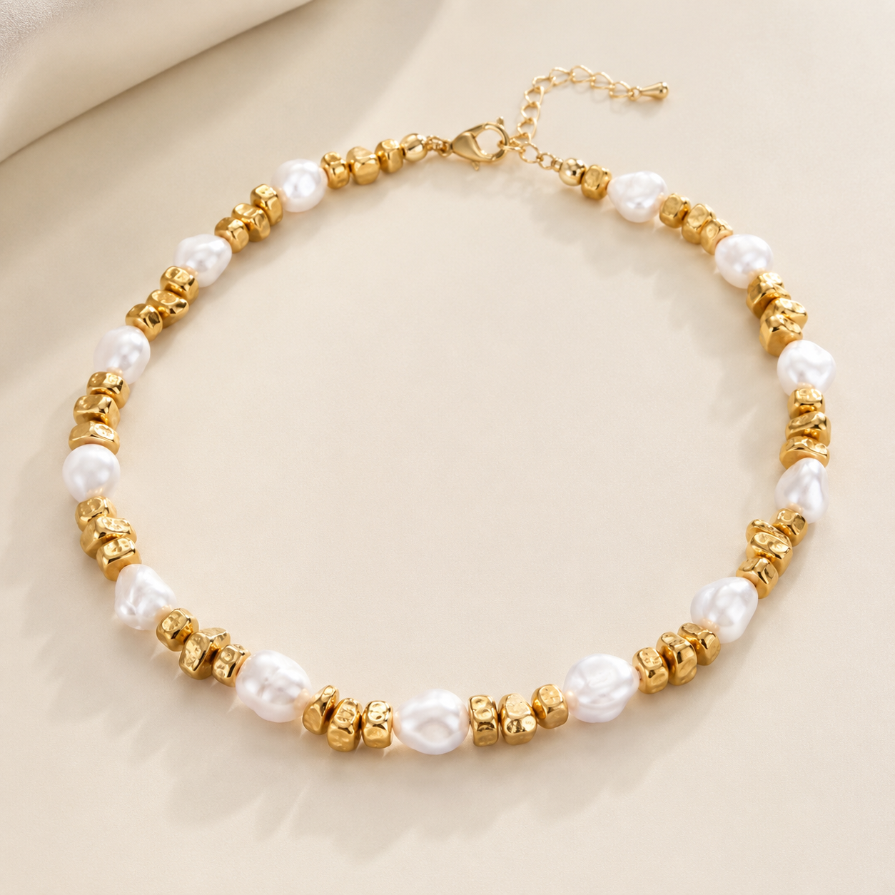 Baroque Pearl Beaded Choker Necklace
